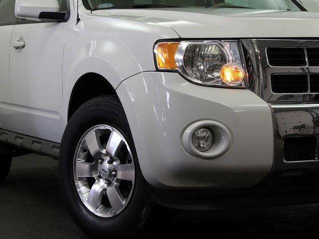 Ford Escape 2012 photo 2